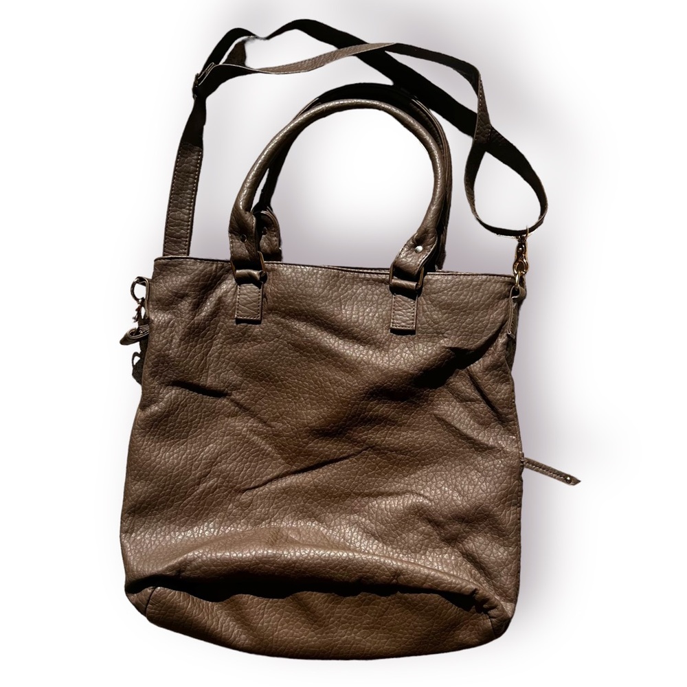 Under One Sky Brown Pebbled PU Faux Leather Boho Chic Hippie Saddle Bag Purse